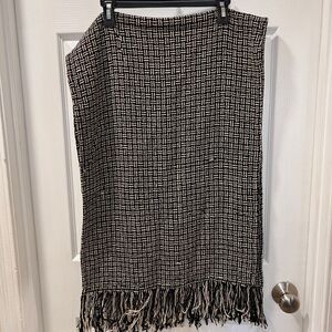 The Masai Scarf Vintage  Black & Taupe Geometric Basket‎ Weave Pattern